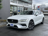 【中古車情報】ボルボ V60 アルティメット B4 ブロンドレザーシート の中古車詳細（走行距離：0.6万km、カラー：クリスタルホワイトパール、販売地域：東京都世田谷区大蔵1-2-37）