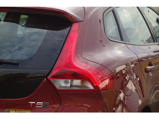 ボルボ V40クロスカントリー T5 AWD サマム 4WD ハーマンカード