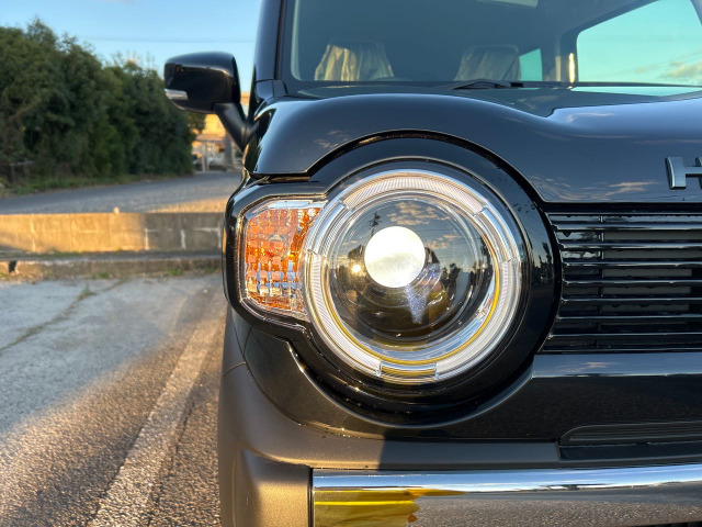 MR52S系ハスラー[タフワイルド］左ヘッドライト MR52S系ハスラー[タフワイルド］左ヘッドライト