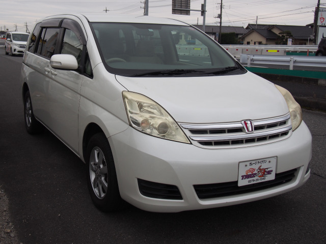 トヨタ アイシス 1.8 L 4WD 7人乗り CVT の中古車詳細 (86,645km トヨタ アイシス 1.8 L 4WD 7人乗り CVT の中古車詳細 (86,645km