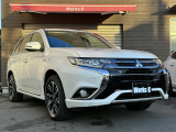 【中古車情報】三菱 アウトランダーPHEV 2.0 G ナビパッケージ 4WD 1オーナー 純正ナビ ハーフレザー の中古車詳細（走行距離：2.2万km、カラー：パールホワイト、販売地域：東京都江戸川区大杉）