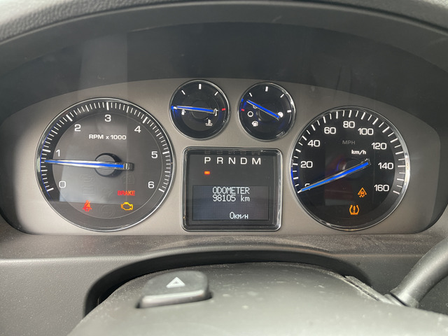 キャデラック エスカレード プラチナム 4WD ESV オートステップ の中古