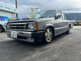 米国マツダ B2200