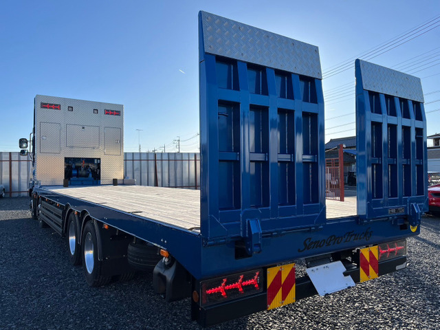 いすゞ ギガ 車載車 重機運搬車セーフティローダー車検付き の中古車