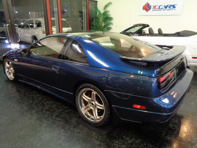 中古車 日産 フェアレディZ 3.0 300ZX ツインターボ 2by2 Tバールーフ 300ZXツインターボ2by2TバーRF の中古車詳細  (115,100km, ダークブルーグラファイトパール, 大阪府, 187万円) | 中古車情報・中古車検索なら【車選びドットコム（車選び.com）】