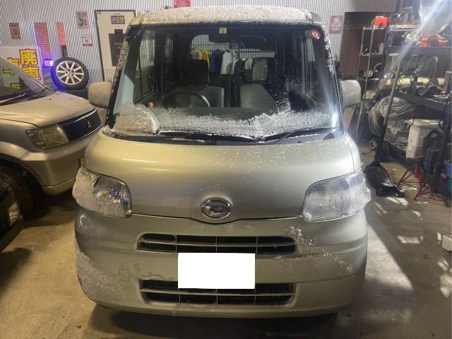 タント L 4WD 冬でも安心の4WD