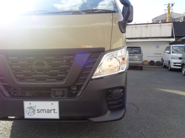 日産 NV350キャラバン 2.0 DX ロング smartカラーパッケージ の