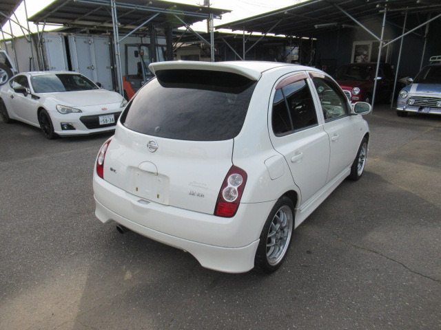 中古車 日産 マーチ 1.2 12SR 5速MT インパルエアロ の中古車詳細 (129,501km, パールホワイト, 埼玉県, 48万円) |  中古車情報・中古車検索なら【車選びドットコム（車選び.com）】