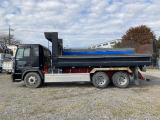 建設系トラックのダンプ、クレーン車はもちろん、運送系トラックのウィング車、バン、トレーラまでどんなトラックであってもお探しさせていただきます。