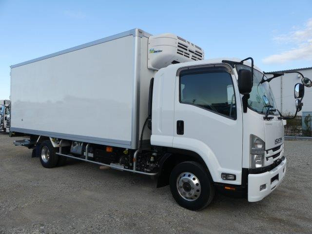 ギガ 冷凍冷蔵車 3t パワーゲート ETC ドラレコ