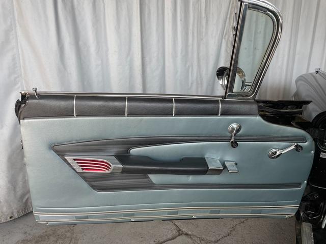 シボレー インパラ 1959年モデル CAT ハイドロ パワステ の中古車詳細