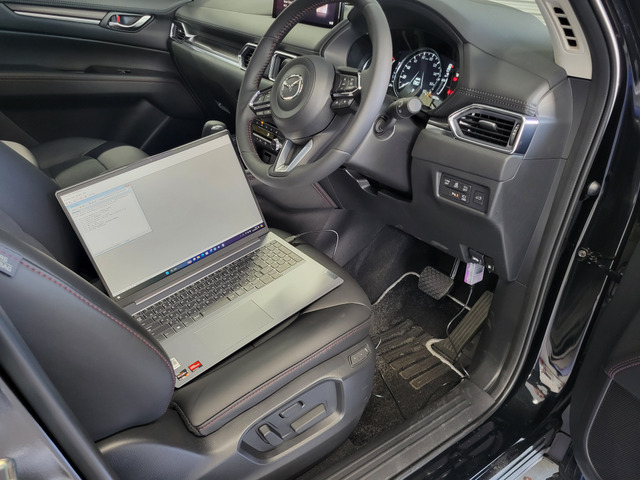 マツダ CX-5 2.0 20S ブラックトーンエディション コンピュータ