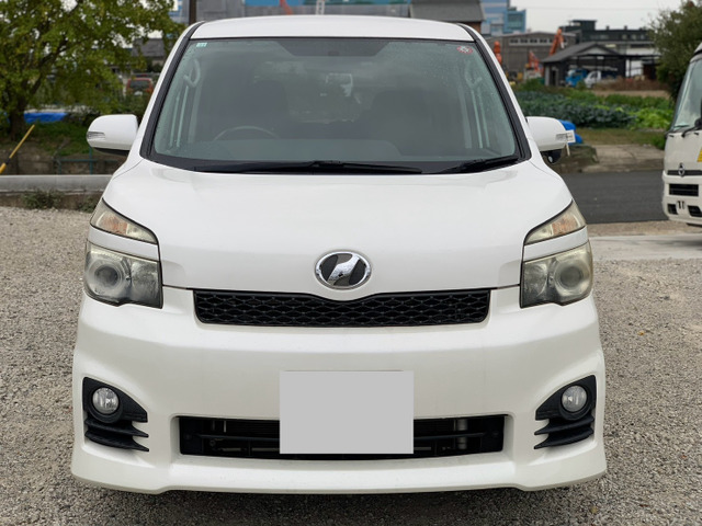 ヴォクシー 2.0 ZS 