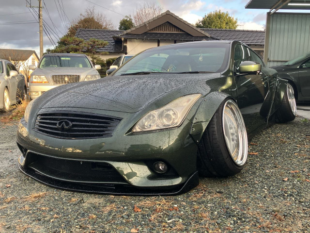 スカイラインクーペ 3.7 370GT ワイドボディ公認 AIRLiftエアサス