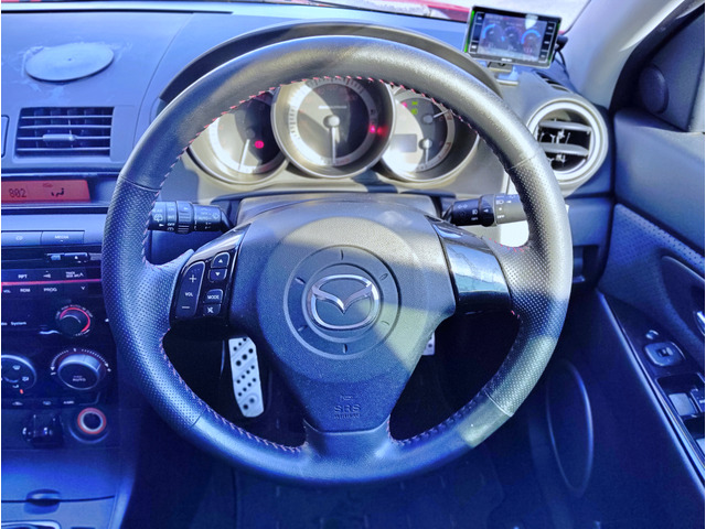 中古車 マツダ マツダスピードアクセラ 6MT/BOSE/スマートキー 中古車 マツダ マツダスピードアクセラ 6MT/BOSE/スマートキー