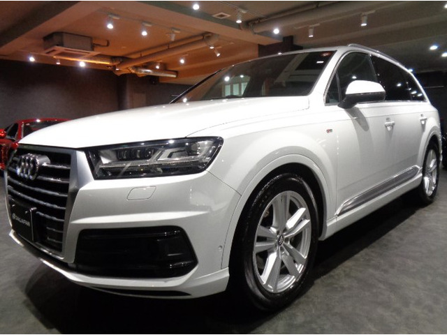 Q7 2.0 TFSI クワトロ Sラインパッケージ 4WD TFSIクワトロSラインPKG7シーター