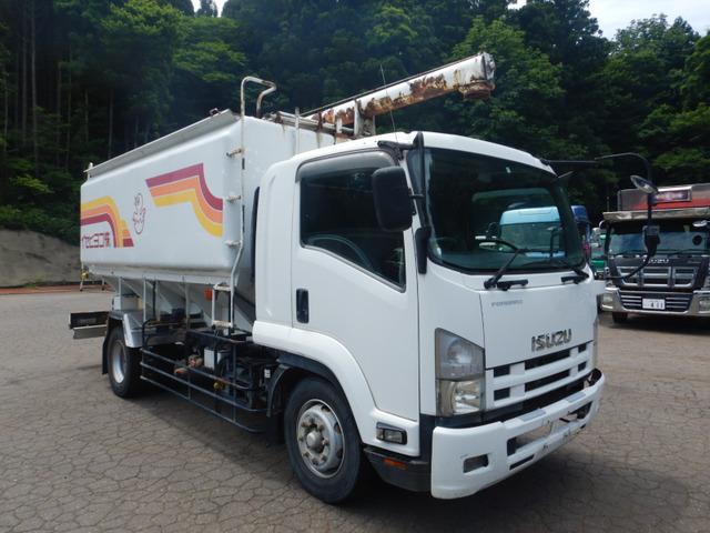 フォワード  増㌧ 粉粒体運搬車 バルク 6速MT