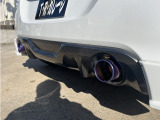 マフラーはロッソモデロ製を装備。車検対応マフラーでありながら音量と性能にこだわったマフラーになっております。下からのぞいた時の取り回しがエロいです(笑)