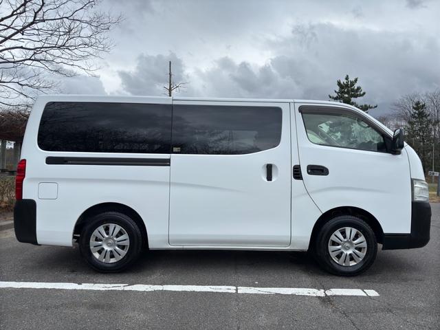 中古車 日産 NV350キャラバン 2.5 DX ロング ディーゼル 4WD ETC