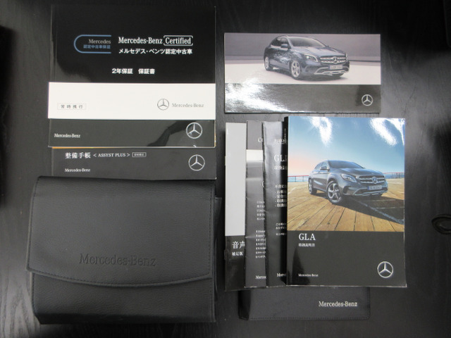 メルセデス・ベンツ GLAクラス GLA250 4マチック 4WD パノラマ