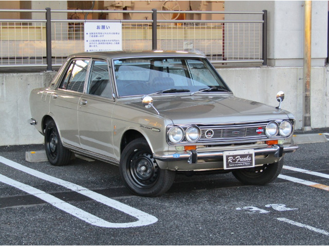 中古車 日産 ダットサンブルーバード 1600DX の中古車詳細