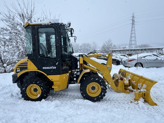 その他 コマツ ホイールローダー WA30-6E0 排土板 バケット付 の中古車 