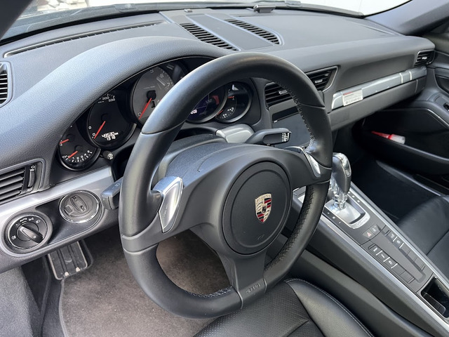 中古車 ポルシェ 911 カレラS PDK 左H/パワステプラス/電動黒革