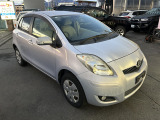 ヴィッツ 1.3 F 4WD 4AT