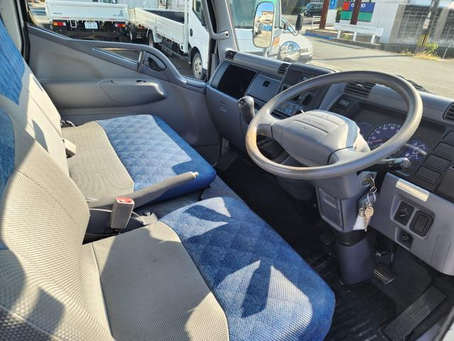 三菱ふそう キャンター 冷蔵冷凍車 1.25t 中温仕様 サイドドア付 の