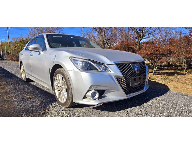 クラウンアスリート 2.5 S i-Four 4WD 純正ナビ 純正タイヤ