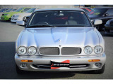 XJ XJ スポーツ 3.2-V8 限定車 ノーマル 黒革 純正18インチ