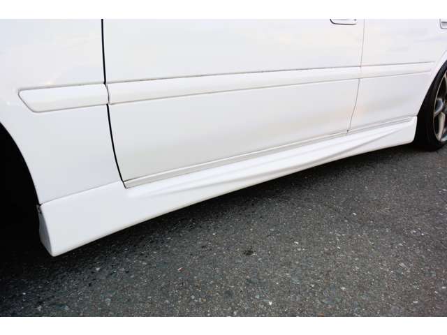 トヨタ チェイサー TRD スポーツリヤスポイラー 100チェイサー TRD リアスポイラー 黒【中古】 トヨタ チェイサー