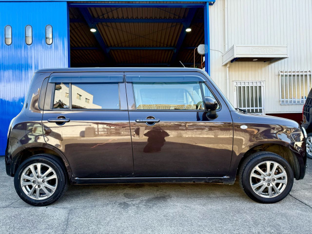 中古車 スズキ アルトラパン G 4WD ラパンショコラ 車検2年付