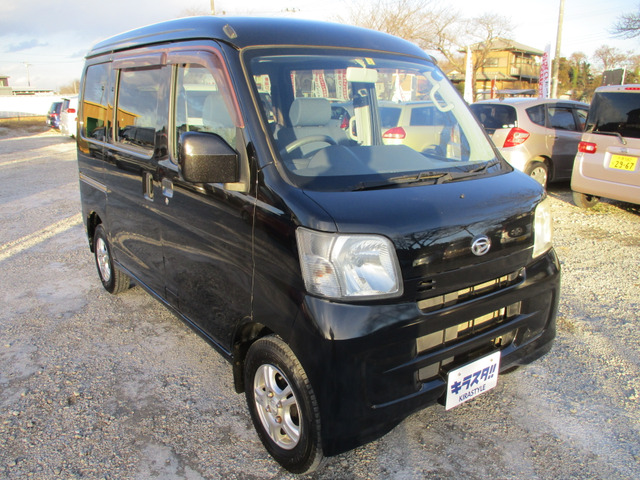 中古車 ダイハツ ハイゼットカーゴ クルーズ ハイルーフ 4WD 車検整備2 