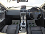 V50 2.0 クラシック ボルボ正規ディーラーにて点検後納車です!