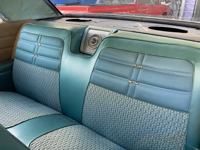 インパラ63年 トランクヒンジ左右セット 中古 1962-64 インパラ ハード