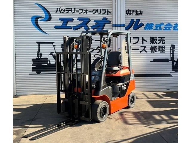 トヨタL&F 電動フォークリフト 3.0M 1.8t