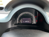 こちらの車輌の所在地は千葉県野田市の車輌保管庫となっておりますので現車確認にはご予約をいただいております。車輛の所在地は入庫状況により移動する場合がございます。必ずご来店前にご確認ください。
