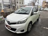 ヴィッツ 1.3 F スマイルエディション 4WD 純正エンスタ・キー2個