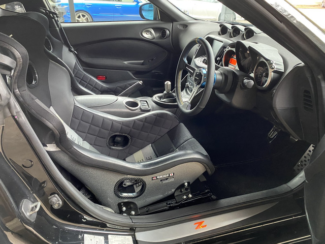 中古車 日産 フェアレディZ 3.7 サーキットスペック の中古車 中古車 日産 フェアレディZ 3.7 サーキットスペック の中古車