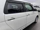 【支払総額推進店】お車をご覧い頂きまして、誠に有難う御座います。在庫車両になりますので、是非ご都合の宜しい時に、見に来て下さい。来店予約をされると、ご案内がスムーズです。