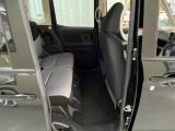 【ガラス張りの品質】 当社の展示車両にはAIS鑑定書とオートオークション会場の査定表を積み込んでいます。プライスボードの金額は諸経費込みのお支払い総額。品質も価格も百聞は一見に如かず。一目瞭然です。