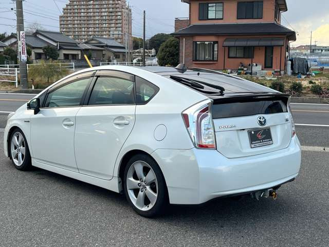 中古車 トヨタ プリウス 1.8 G ツーリングセレクション レザー 中古車 トヨタ プリウス 1.8 G ツーリングセレクション レザー