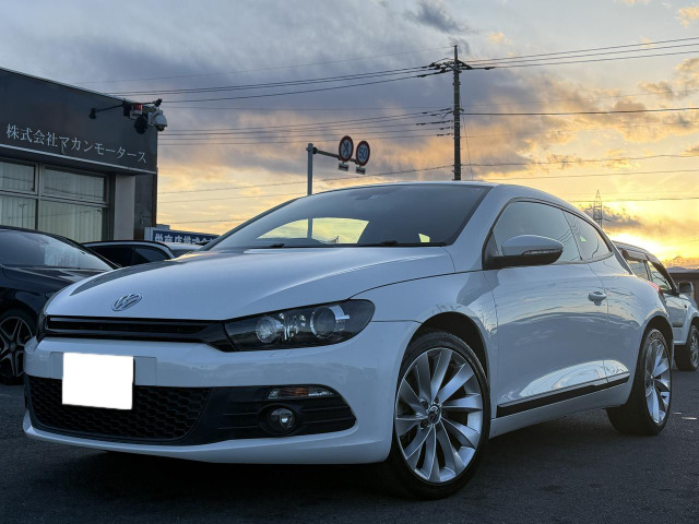 シロッコ 2.0 TSI ヒーター付電動革シート ナビ ETC