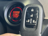 プッシュスタート&スマートキー☆ バックやポケットに入れておいても、施錠やエンジンスタート可能!!