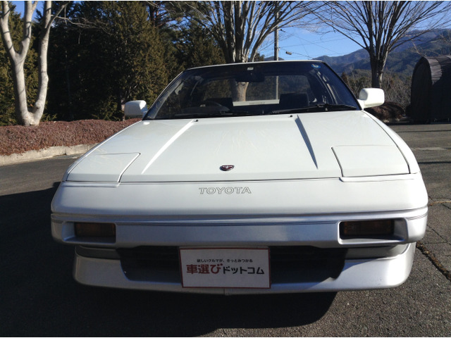 MR2 1.6 Gリミテッド Tバールーフ 白/銀・4AT・フジツボ・Tバールーフ