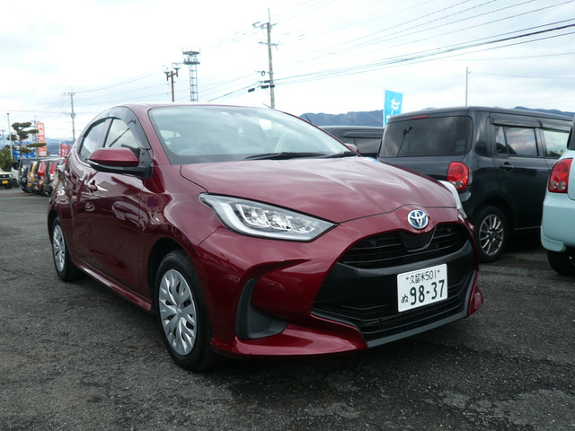 ヤリス 1.5 ハイブリッド Z サポカー エコカー 高年式 スマートキー