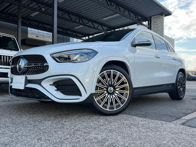 GLAクラス GLA200d 4マチック AMGラインパッケージ 4WD 正規ディーラー車 右ハンドル...