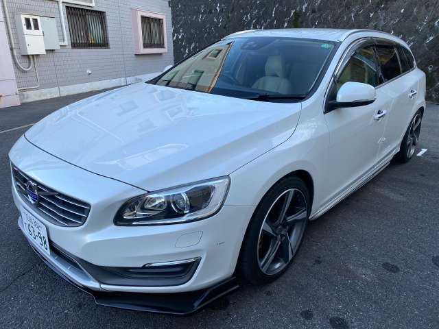 V60 T4 ラグジュアリーエディション 