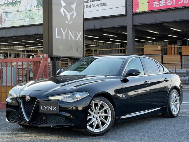 ジュリア スーパー ベージュ革 禁煙車 シートヒーター